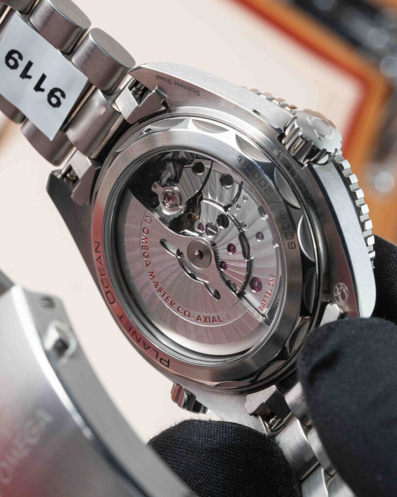 Omega Seamaster Planet Ocean 215.30.44.21.01.002 2024