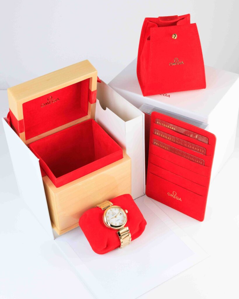 Omega Ladymatic 425.60.34.20.55.002 2015