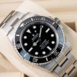 Rolex Submariner 124060 2021