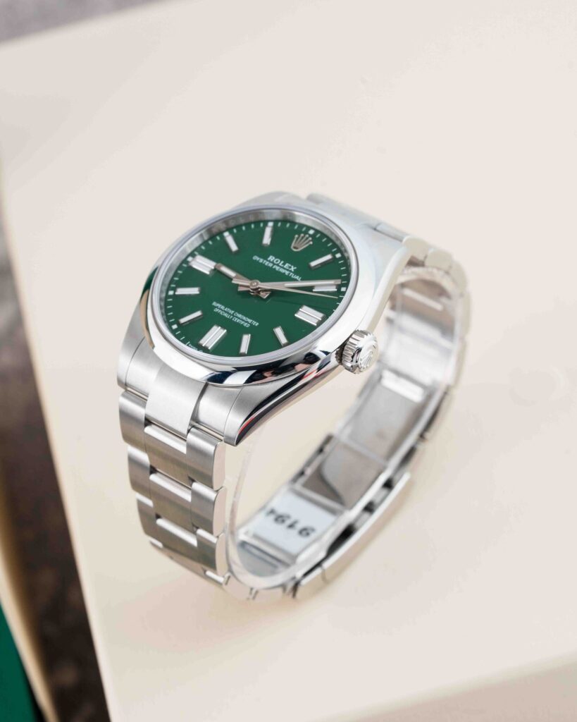 Rolex Oyster Perpetual 134300 2025
