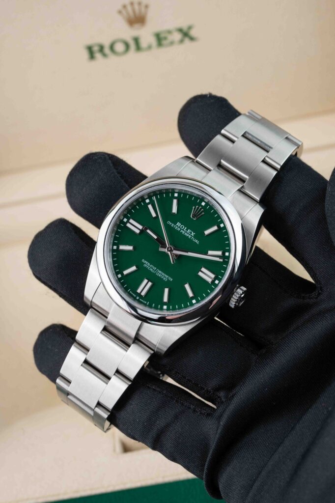 Rolex Oyster Perpetual 124300 2023