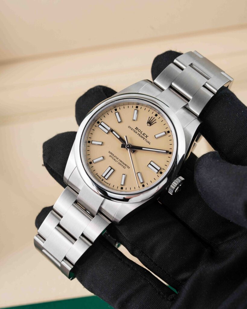 Rolex Oyster Perpetual 134300 2025