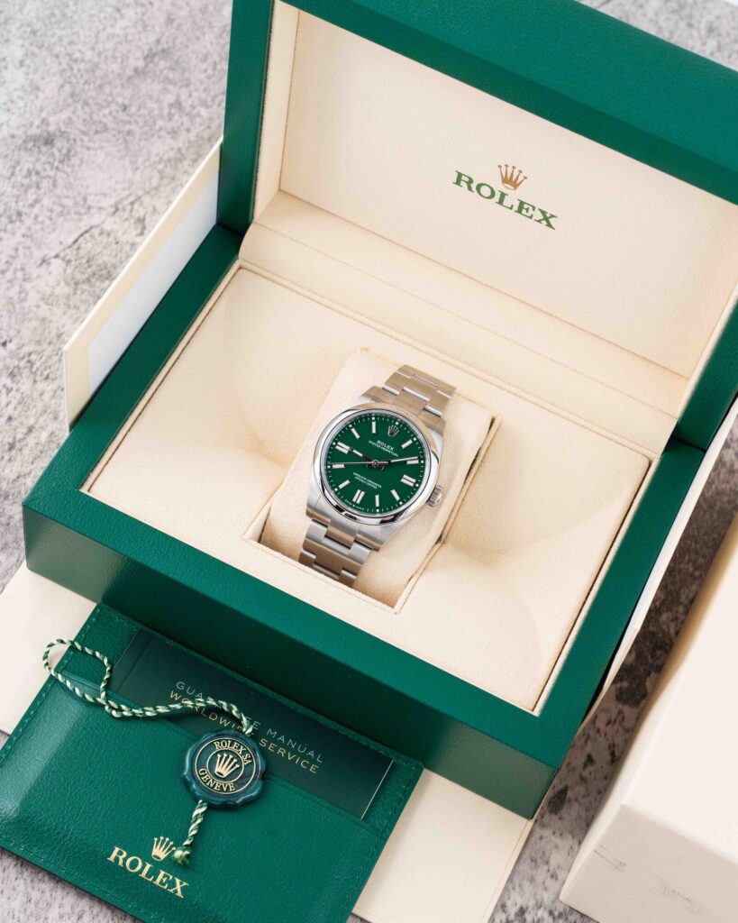 Rolex Oyster Perpetual 134300 2025