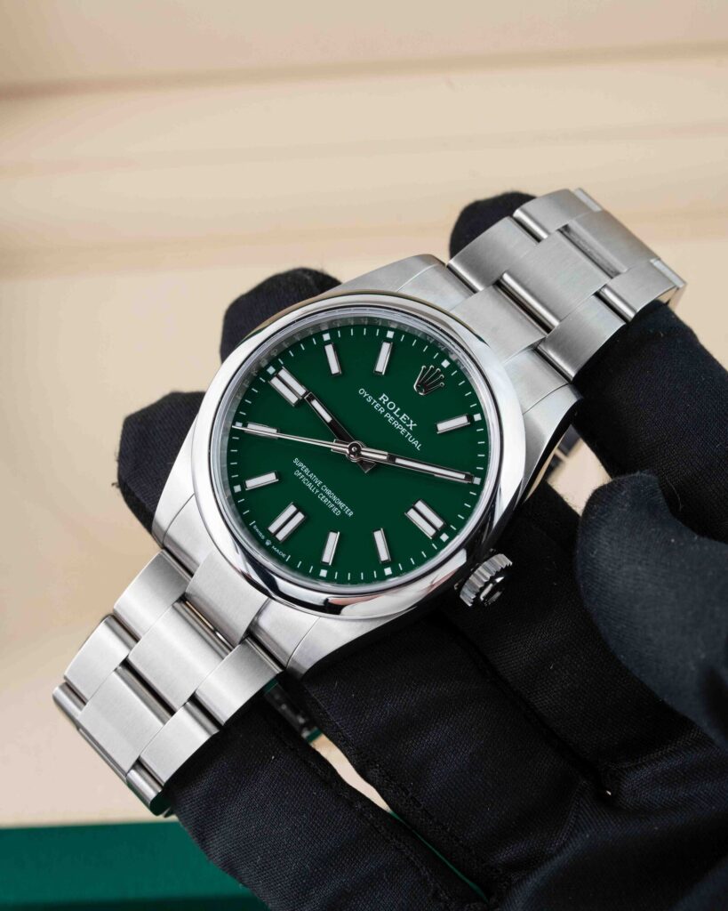 Rolex Oyster Perpetual 134300 2025