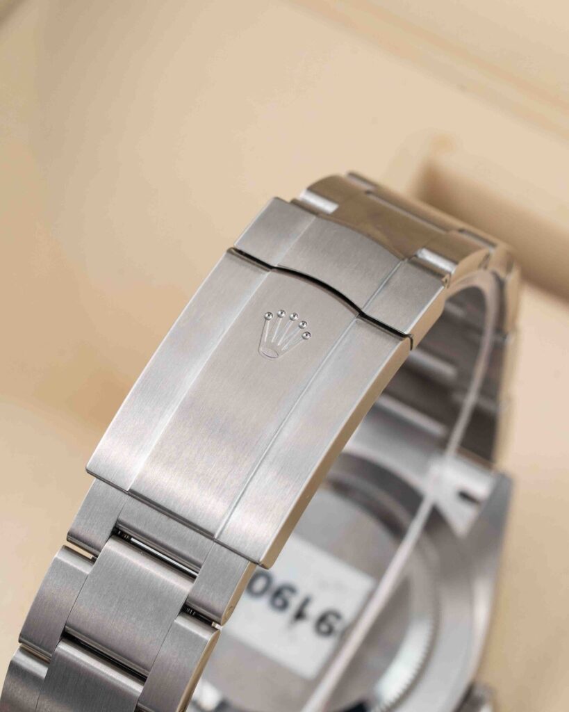 Rolex Oyster Perpetual 134300 2025