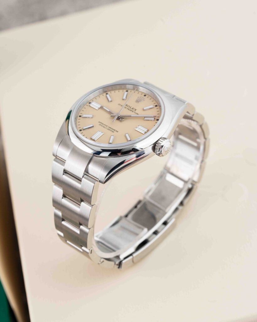 Rolex Oyster Perpetual 134300 2025