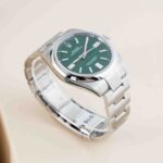 Rolex Oyster Perpetual 134300 2025