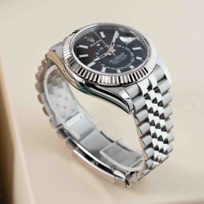 96a79d17-919e-4973-bb06-e1193f1012ab.jpg