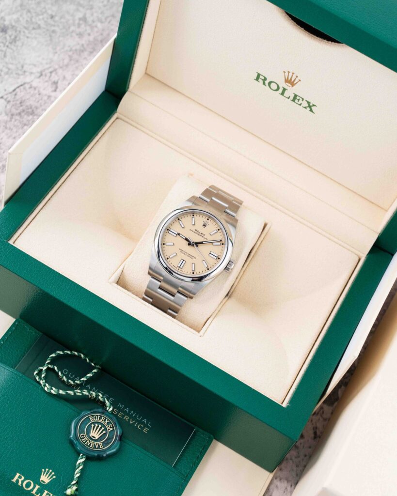 Rolex Oyster Perpetual 134300 2025