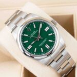 Rolex Oyster Perpetual 134300 2025
