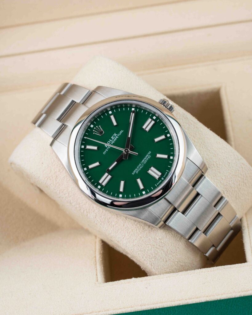 Rolex Oyster Perpetual 124300 2023