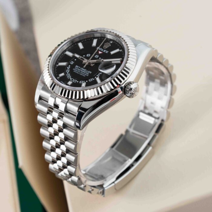 bdbb9765-cea4-4074-af4a-63f1dd1de1b1.jpg