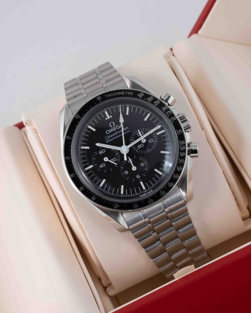 Omega Speedmaster 310.30.42.50.01.001 2023