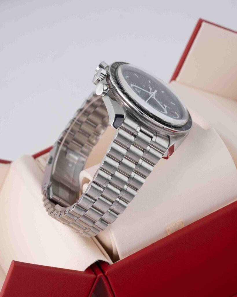 Omega Speedmaster 310.30.42.50.01.001 2023