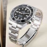 Rolex Submariner 124060 2021