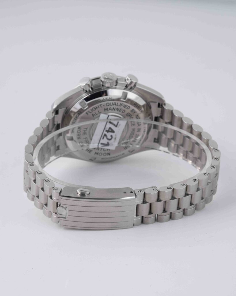Omega Speedmaster 310.30.42.50.01.001 2023