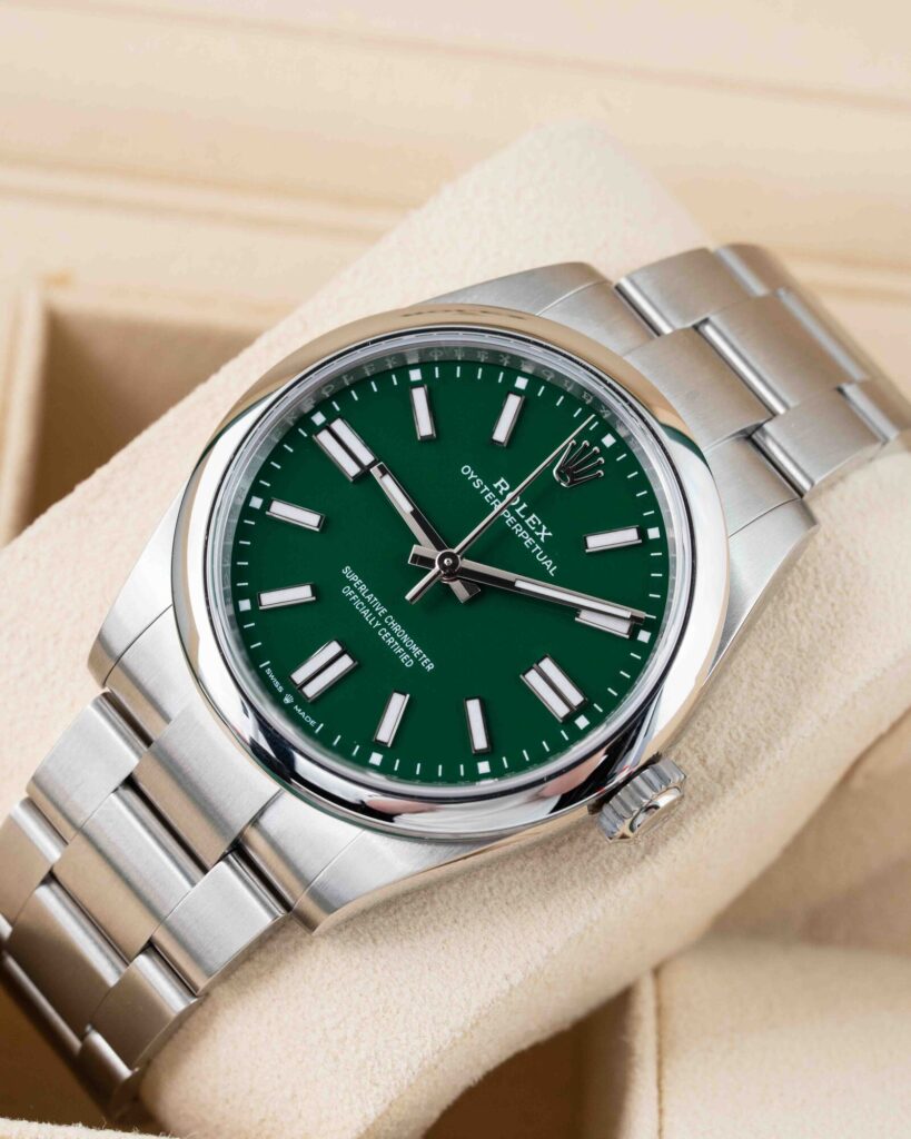 Rolex Oyster Perpetual 134300 2025