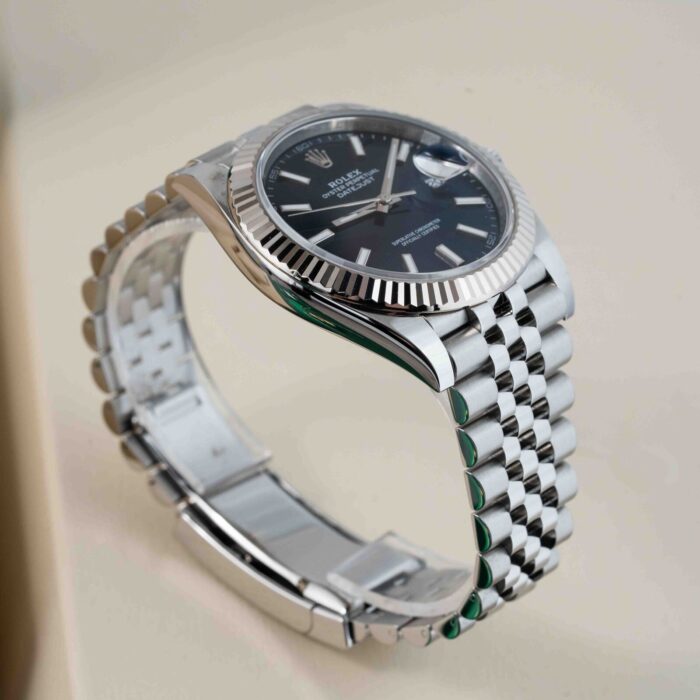 df67548c-bb5d-4374-b4e6-a1e1a4dac2bd.jpg