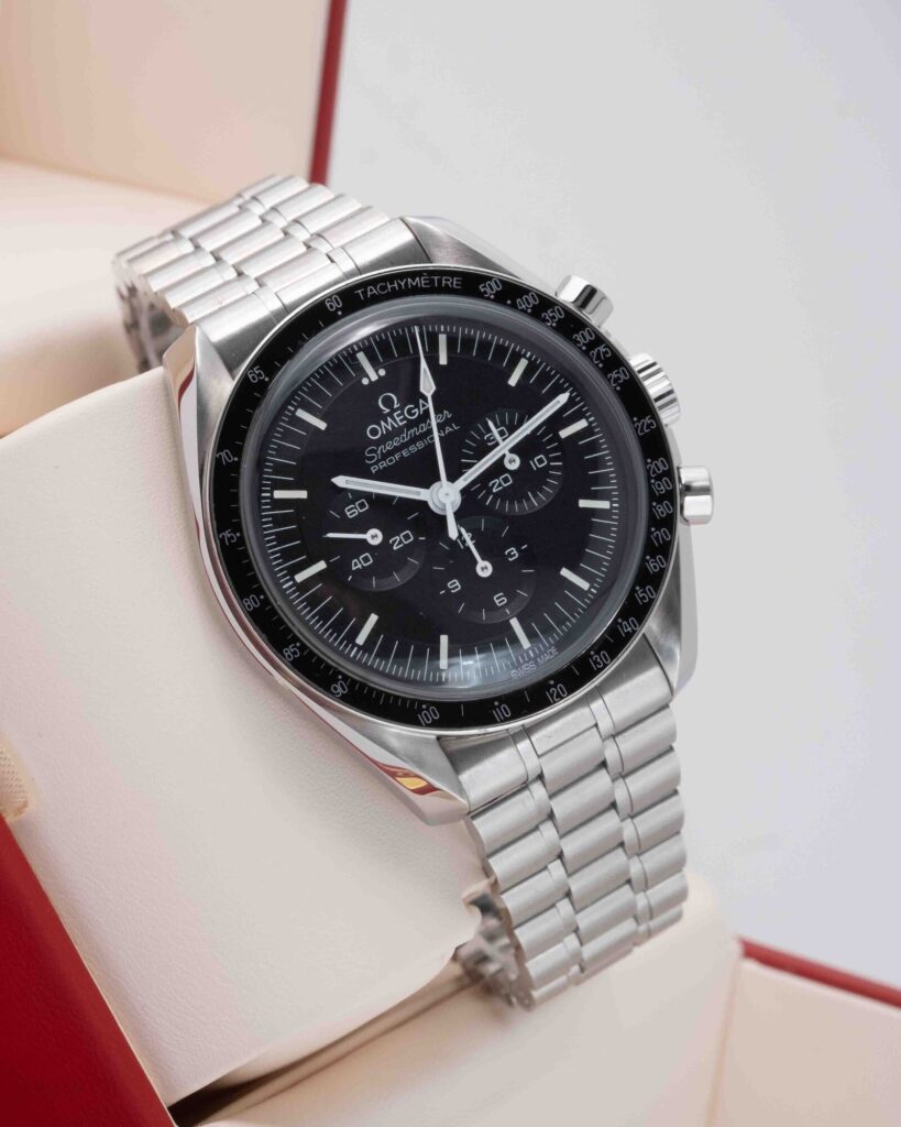 Omega Speedmaster 310.30.42.50.01.001 2023
