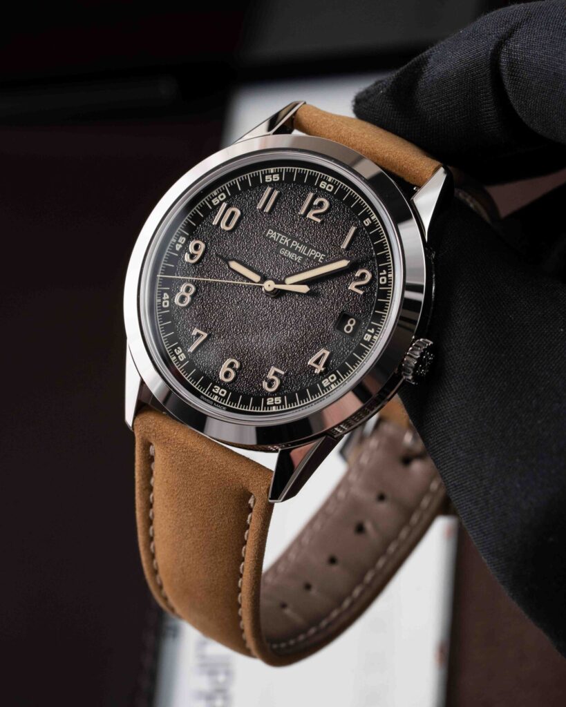 Patek Philippe Calatrava 5226G-001 2025