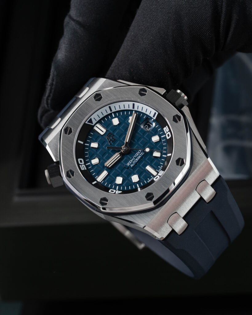 Audemars Piguet Royal Oak Offshore Diver 15720ST.OO.A027CA.01 2024