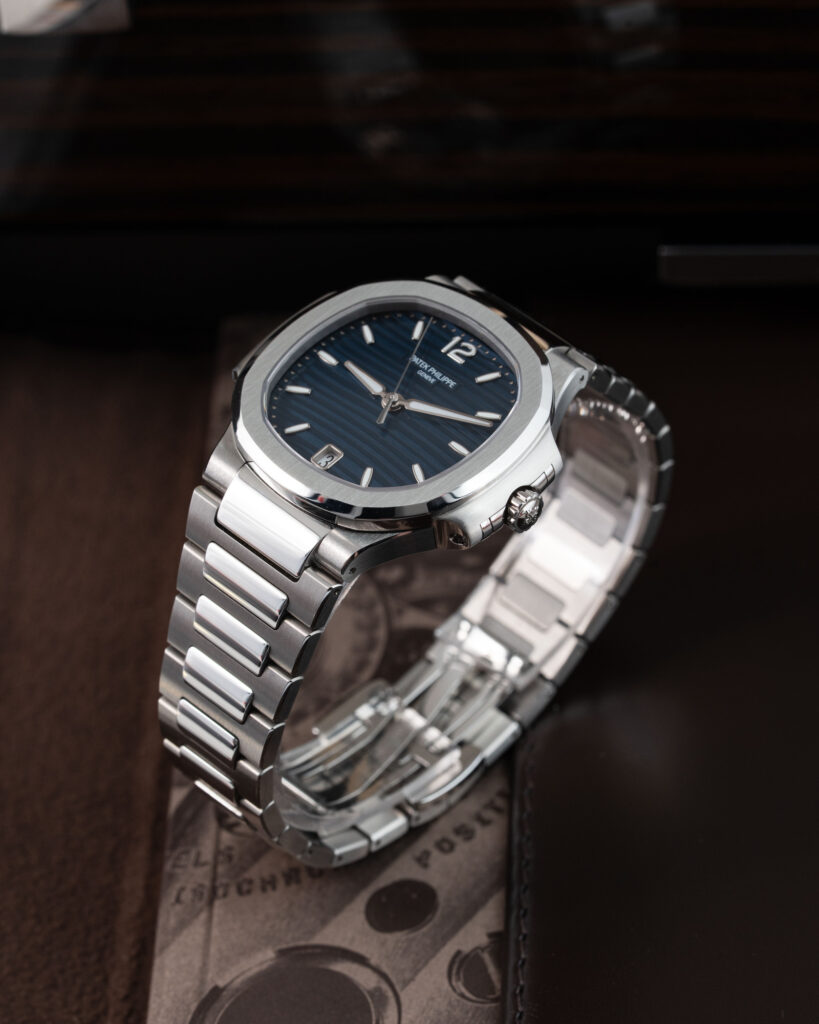 Patek Philippe Nautilus 7118/1A-001