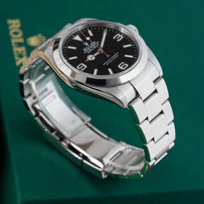 2e78fbd8-6ad1-426a-843e-13719b528753.jpg