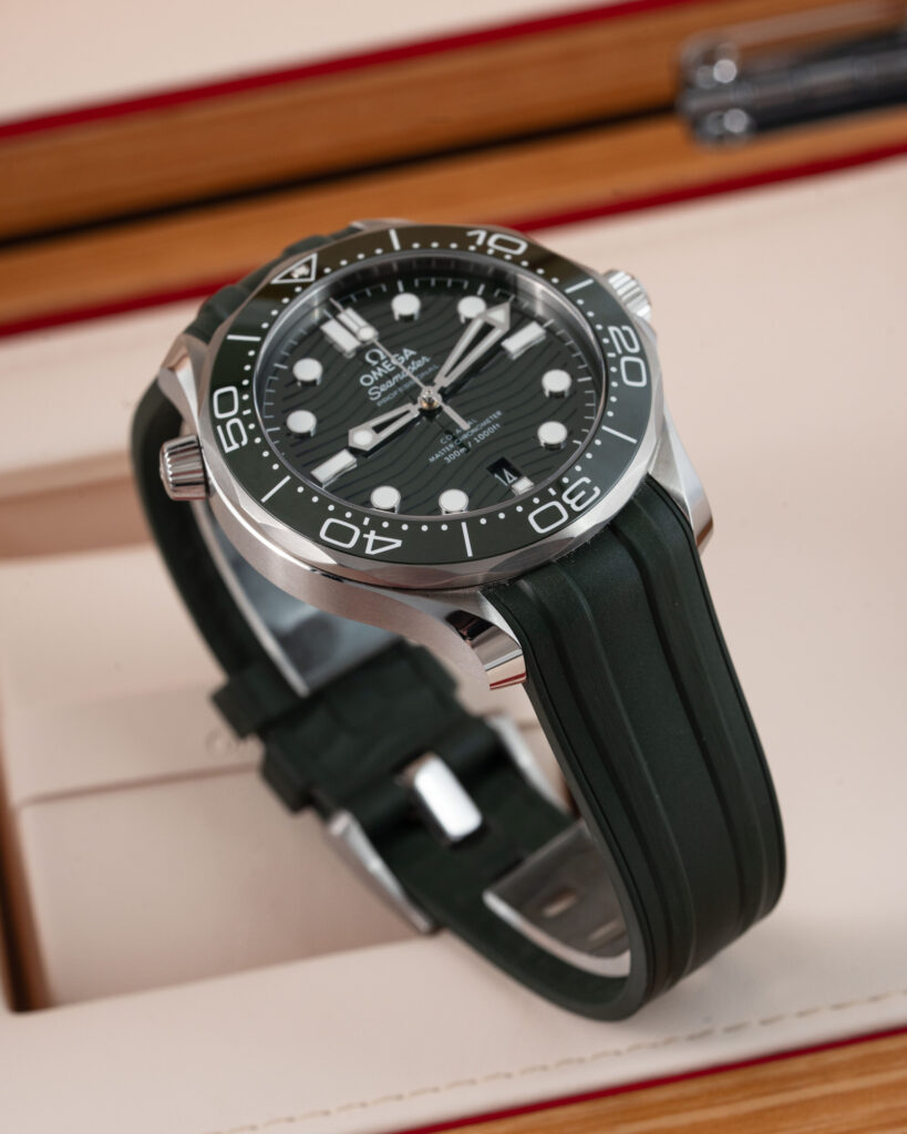 Omega Seamaster Diver 300M 210.32.42.20.10.001 2023