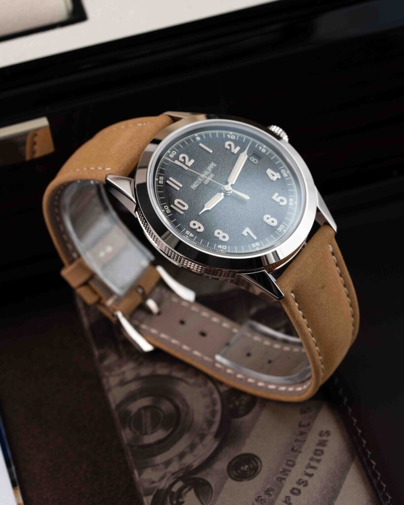 Patek Philippe Calatrava 5226G-001 2025