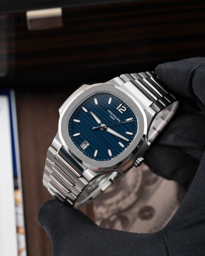Patek Philippe Nautilus 7118/1A-001