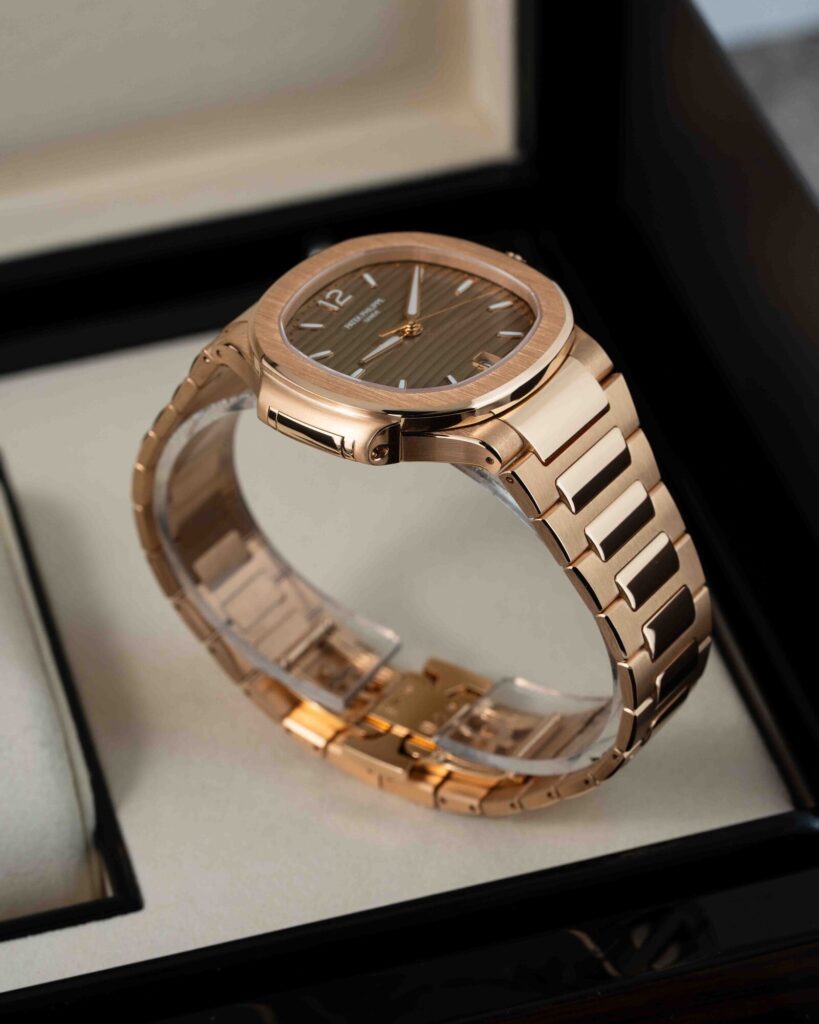 Patek Philippe Nautilus 7118/1R-010 2025