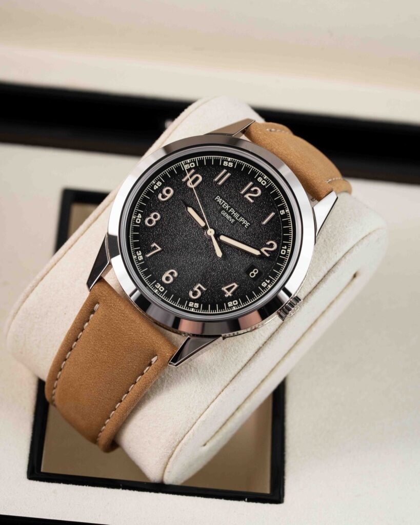 Patek Philippe Calatrava 5226G-001 2025