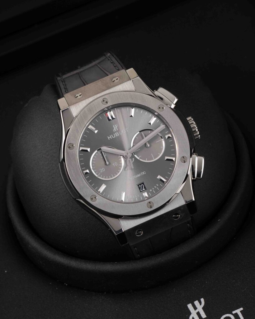 Hublot Classic Fusion Chronograph 541.NX.7070.LR 2022