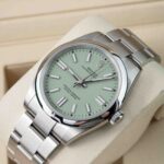 Rolex Oyster Perpetual 134300 2025