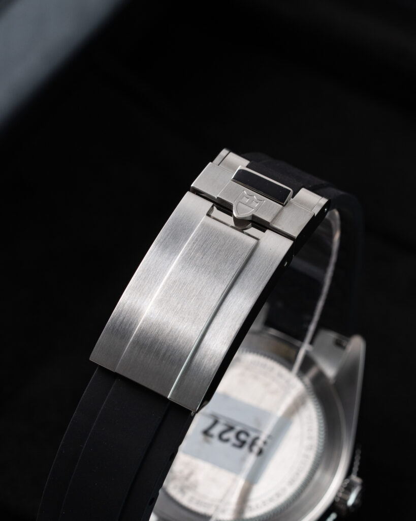 Tudor Black Bay 7939A1A0RU 2025