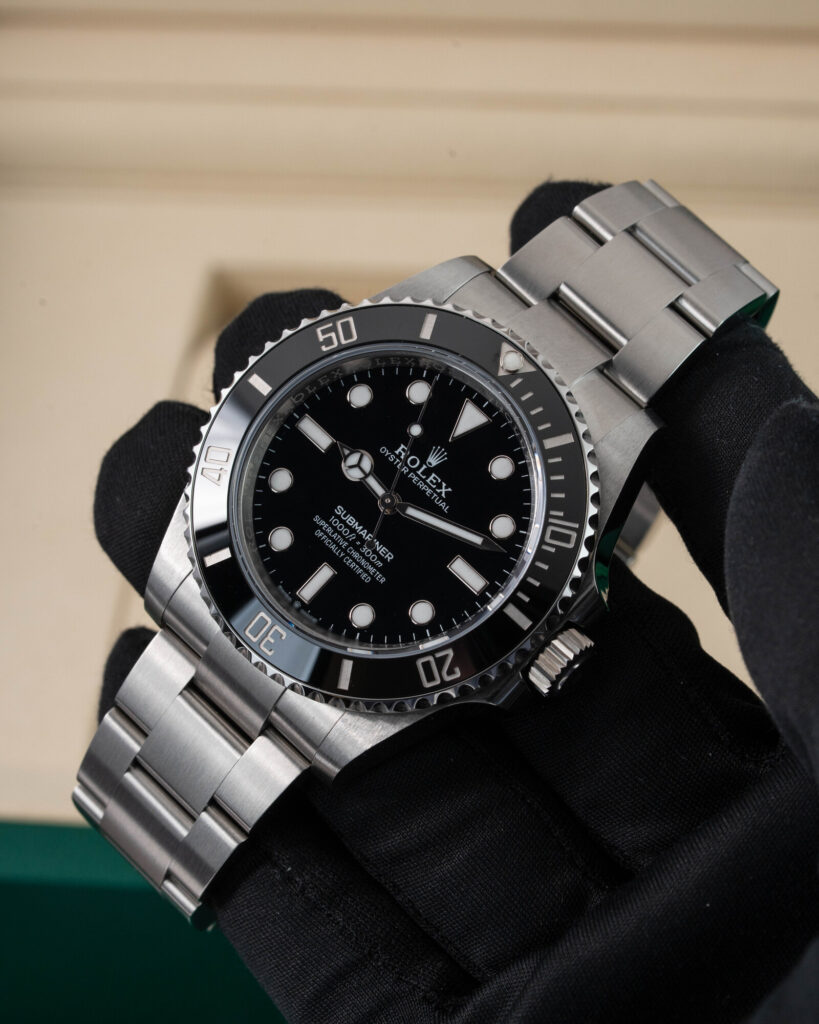 Rolex Submariner 124060 2025