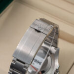 Rolex Submariner 124060 2025