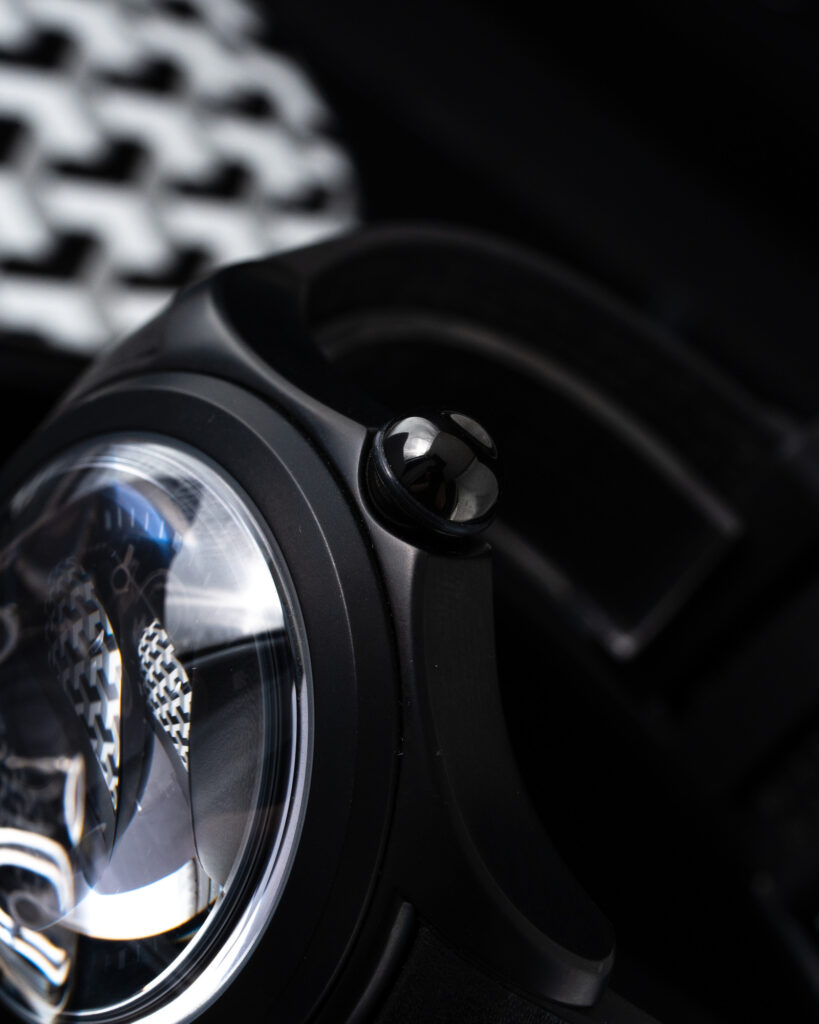 Corum Bubble 082.300.98/0061 FN30 2016