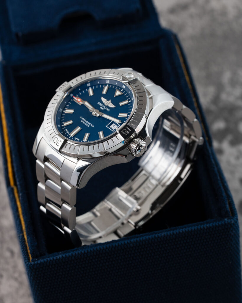 Breitling Avenger Automatic 43 A17318 2022