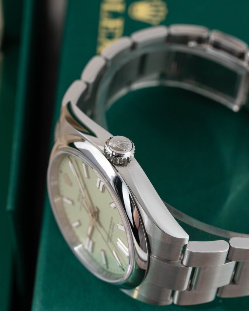Rolex Oyster Perpetual 134300 2025