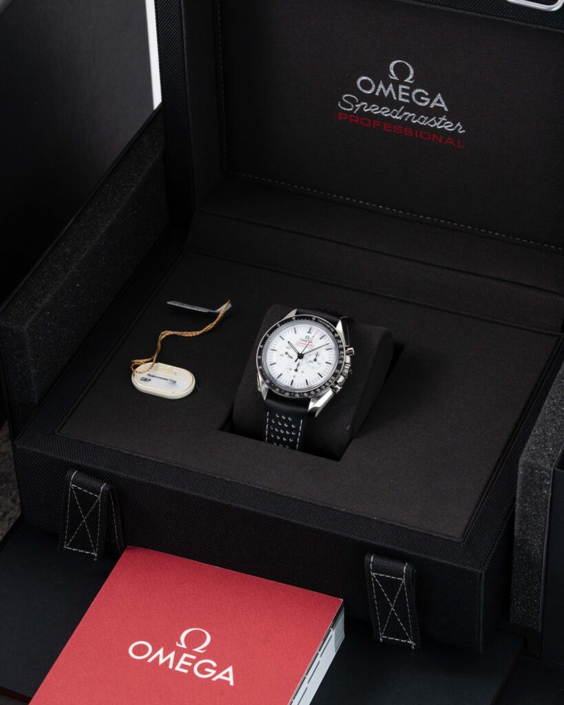 Omega Speedmaster 310.32.42.50.04.002 2025
