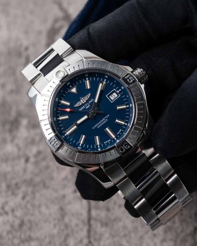 Breitling Avenger Automatic 43 A17318 2022