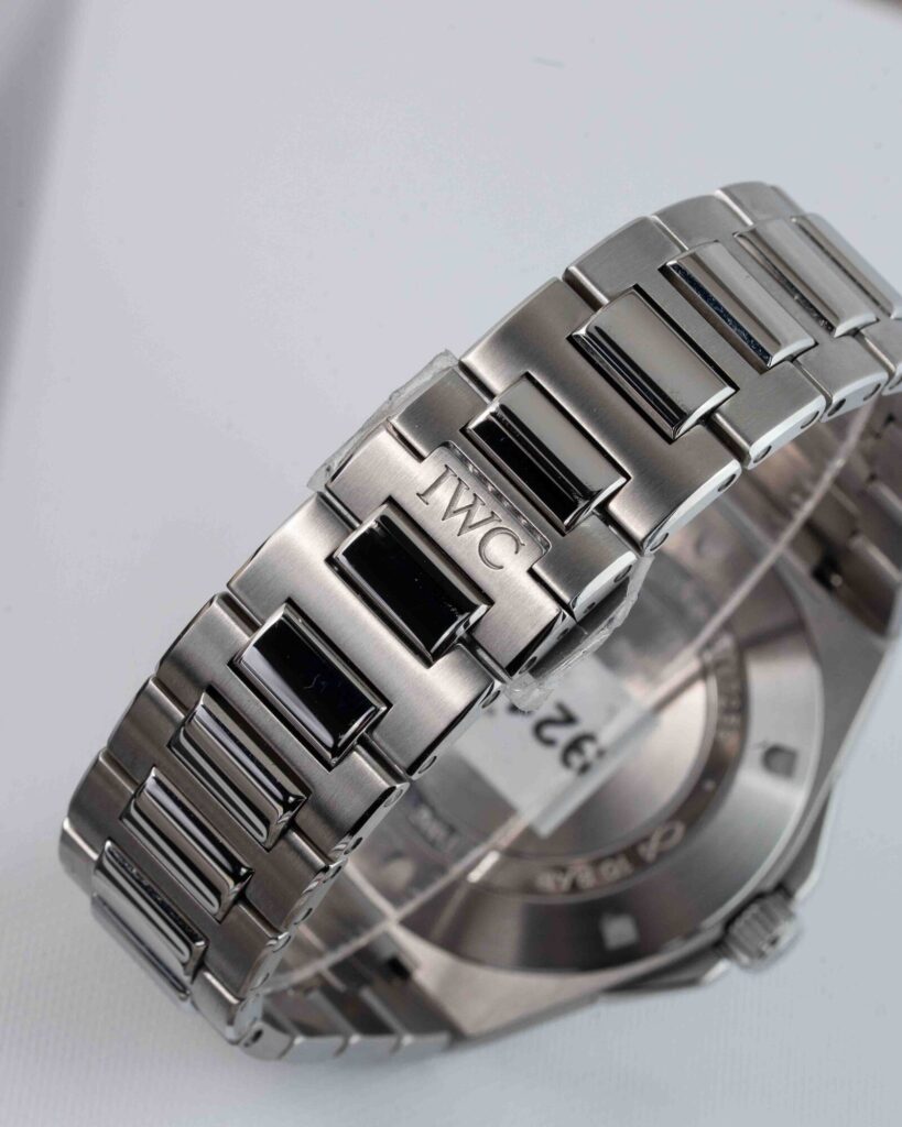 IWC Iingenieur Automatic IW328908 2025