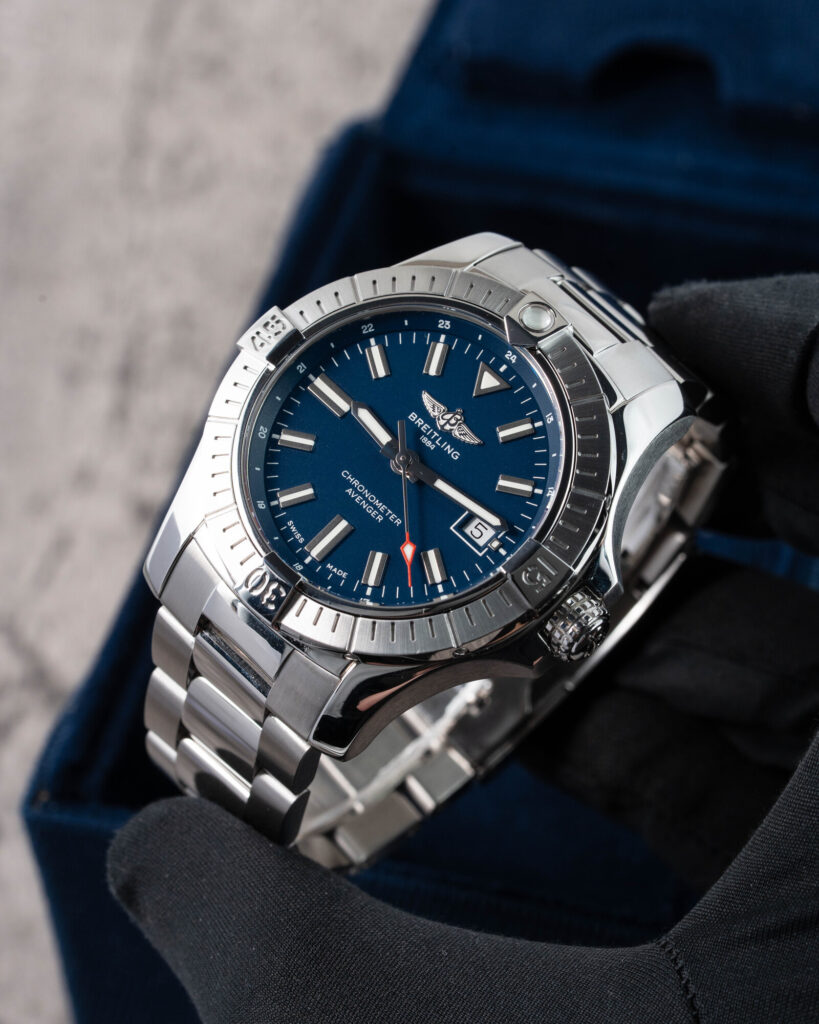 Breitling Avenger Automatic 43 A17318 2022