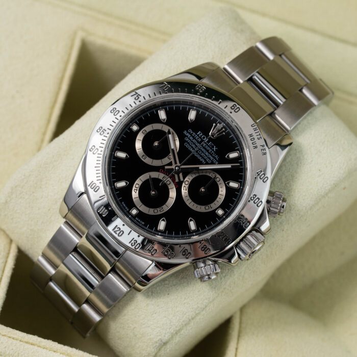 ce91cb6f-38d0-457d-a49c-7651920cdc94.jpg