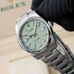 Rolex Oyster Perpetual 134300 2025