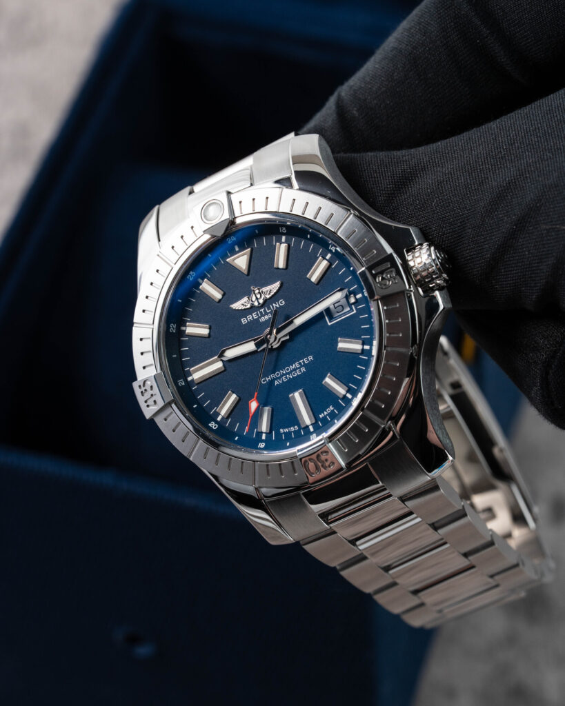 Breitling Avenger Automatic 43 A17318 2022