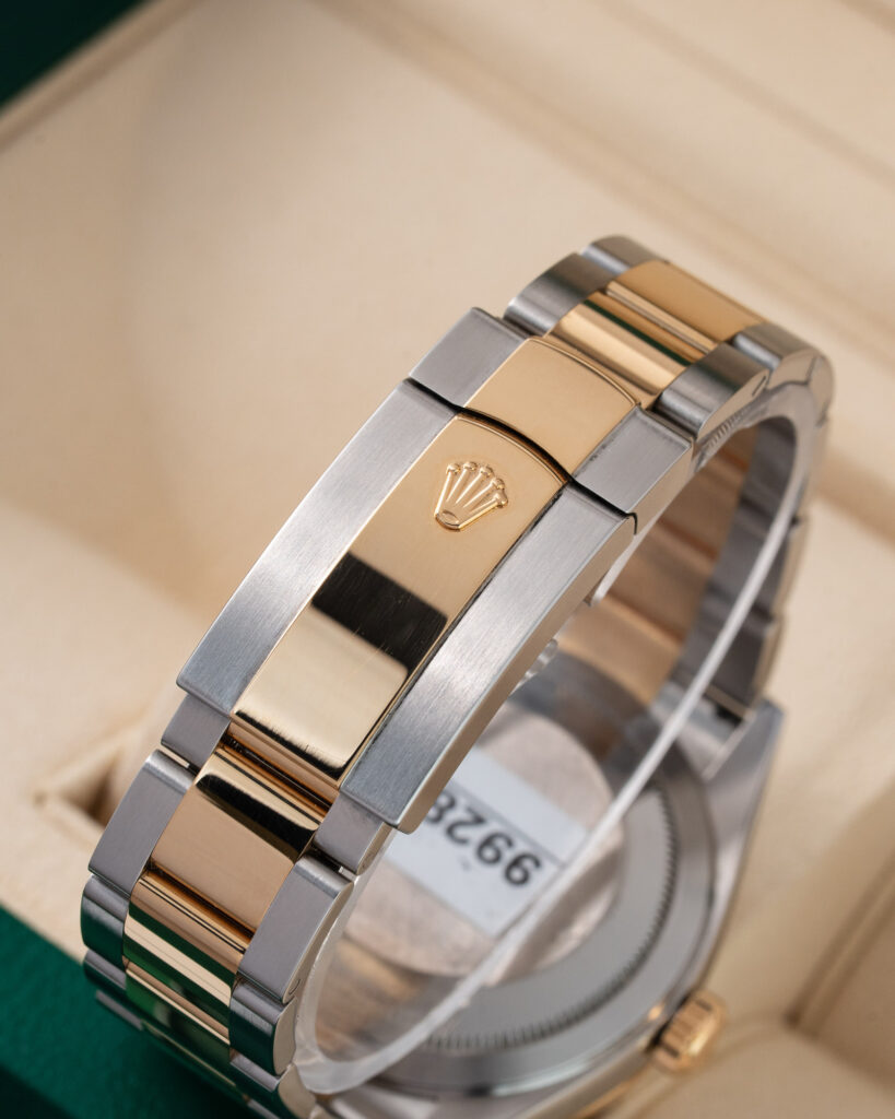 Rolex Sky-Dweller 326933 2021
