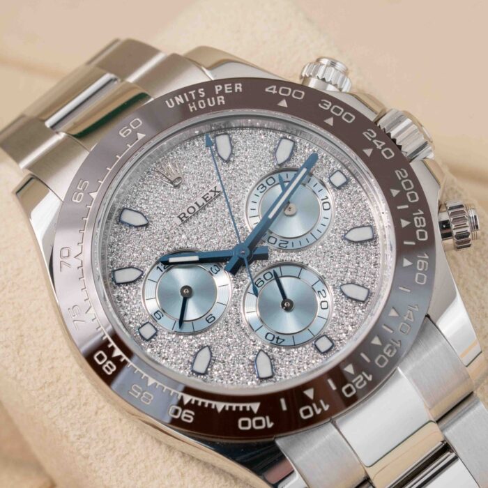 34bd8c5d-7a8d-4813-b7d1-005f3995a2e7.jpg