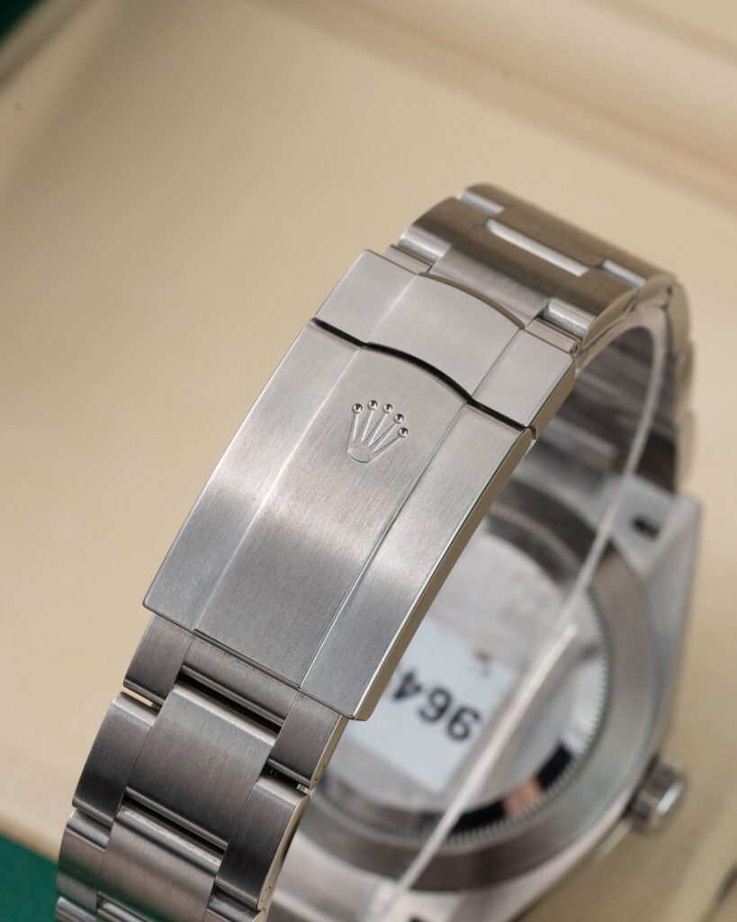 Rolex Oyster Perpetual 134300 2025